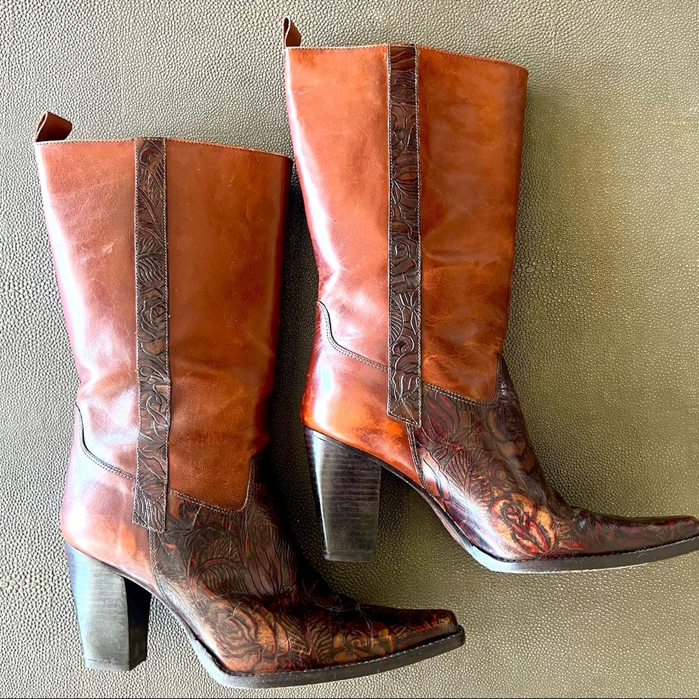Antonio Melani Leather Embossed Boot Size 7 1/2 EUC
